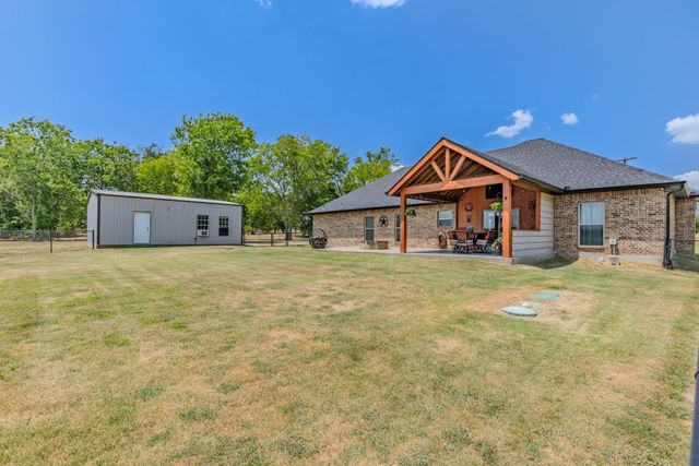 6049 Fm 1567, Lone Oak, TX 75453