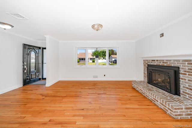 344 Atlantic Avenue, Bay Shore, NY 11706