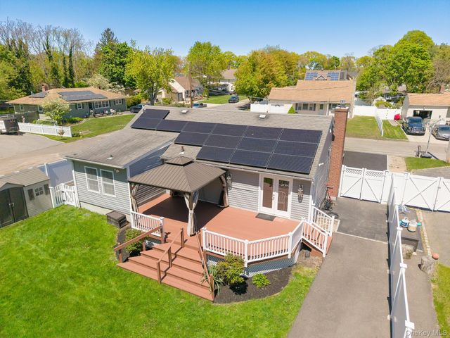 344 Atlantic Avenue, Bay Shore, NY 11706