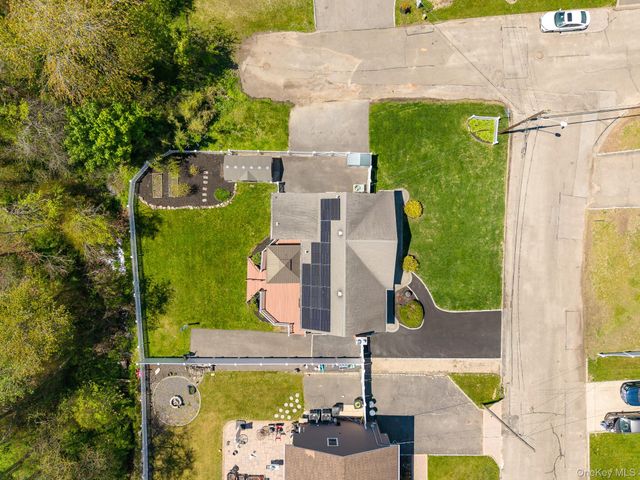 344 Atlantic Avenue, Bay Shore, NY 11706