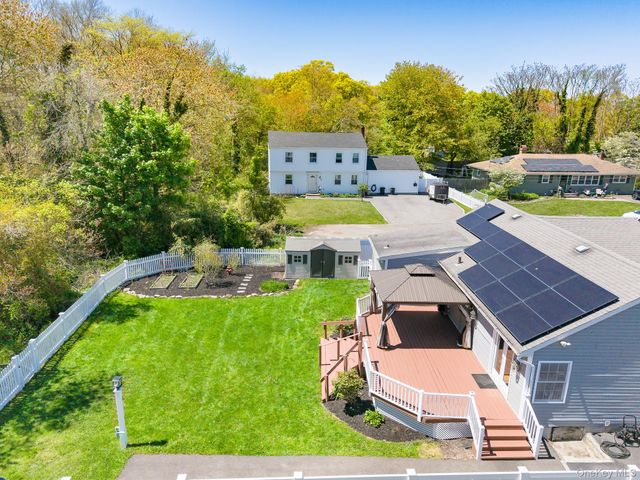 344 Atlantic Avenue, Bay Shore, NY 11706