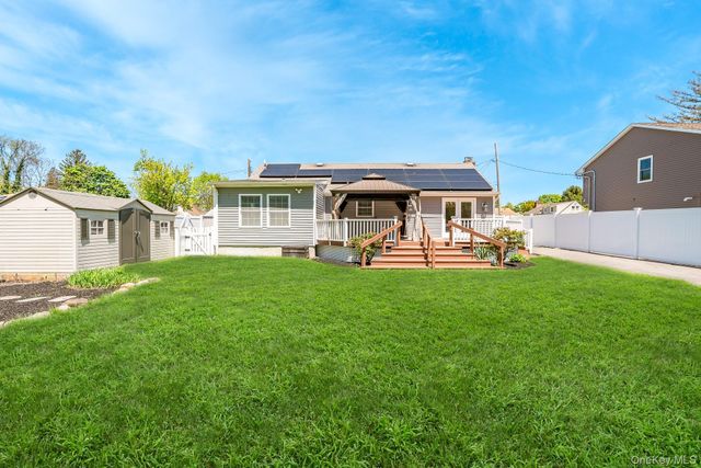 344 Atlantic Avenue, Bay Shore, NY 11706