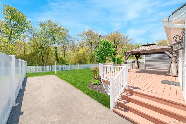 344 Atlantic Avenue, Bay Shore, NY 11706