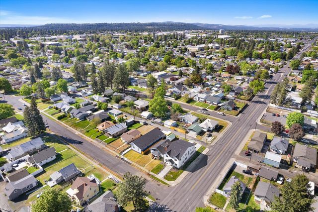 923 E Everett Ave, Spokane, WA 99212