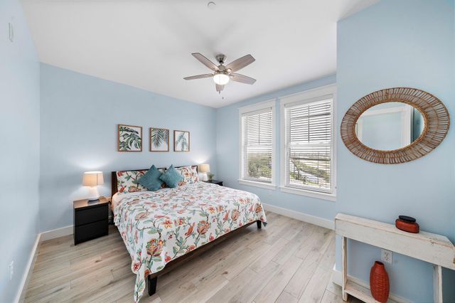 4121 Pointe West Drive 301, Galveston, TX 77554