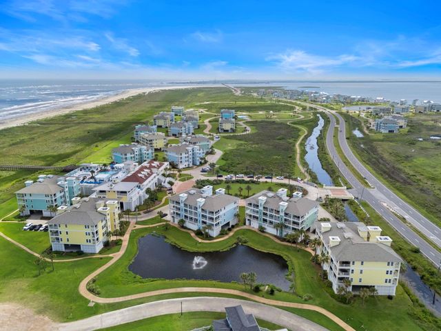 4121 Pointe West Drive 301, Galveston, TX 77554
