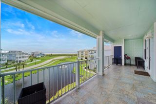 4121 Pointe West Drive 301, Galveston, TX 77554