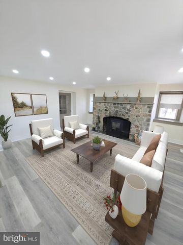 2281 HORSESHOE PIKE, Honey Brook, PA 19344