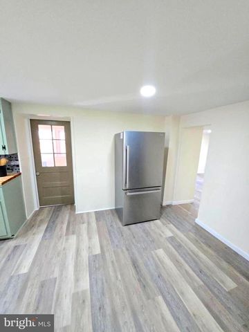 2281 HORSESHOE PIKE, Honey Brook, PA 19344