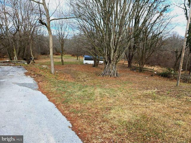 2281 HORSESHOE PIKE, Honey Brook, PA 19344