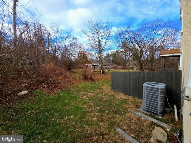 2281 HORSESHOE PIKE, Honey Brook, PA 19344