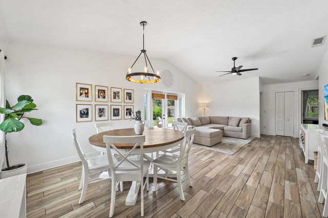 218 Wandering Trail, Jupiter, FL 33458