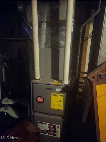 470 Kenwood Drive D, Euclid, OH 44123