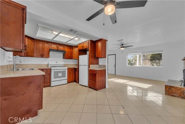 40604 154th, Lancaster, CA 93535