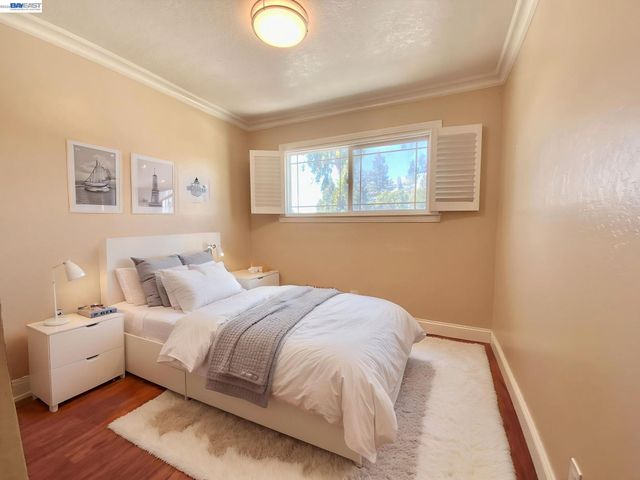 92 Hemlock Ln, Milpitas, CA 95035