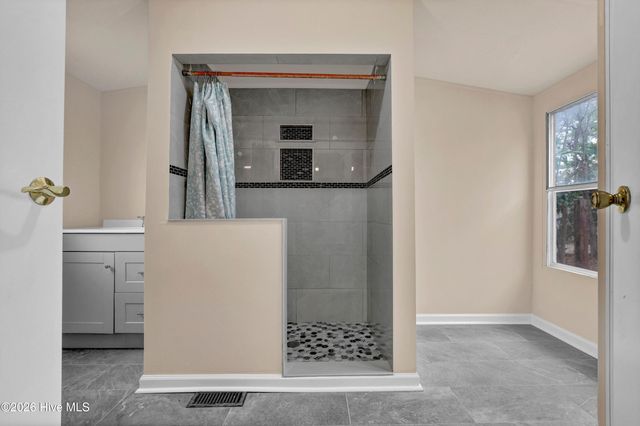 101 Lanier Avenue, Rocky Point, NC 28457