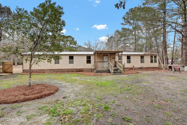 101 Lanier Avenue, Rocky Point, NC 28457