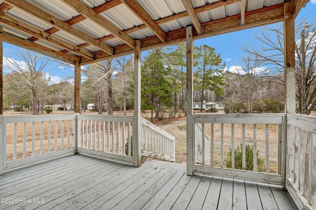 101 Lanier Avenue, Rocky Point, NC 28457