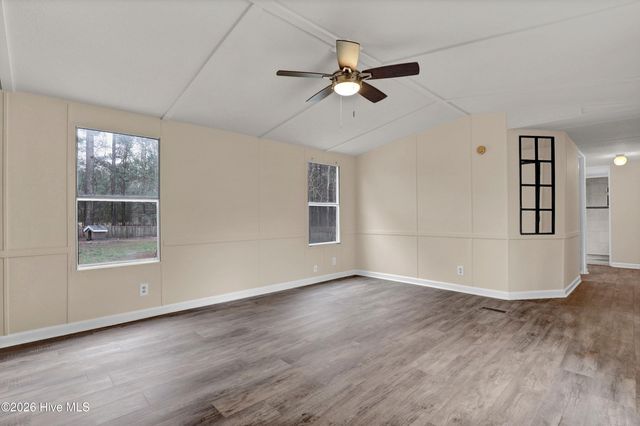 101 Lanier Avenue, Rocky Point, NC 28457