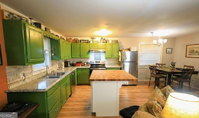 27 Hawk Trail, Newborn, GA 30056