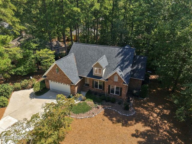 12 Cedar Lane, Pinehurst, NC 28374