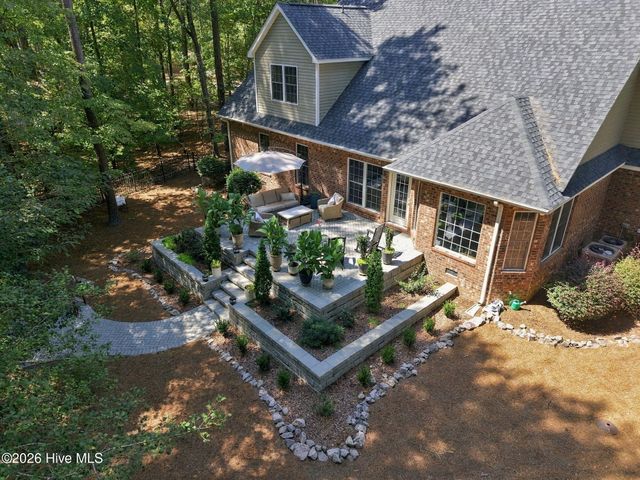 12 Cedar Lane, Pinehurst, NC 28374