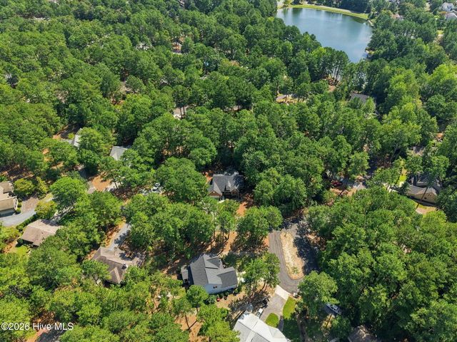 12 Cedar Lane, Pinehurst, NC 28374