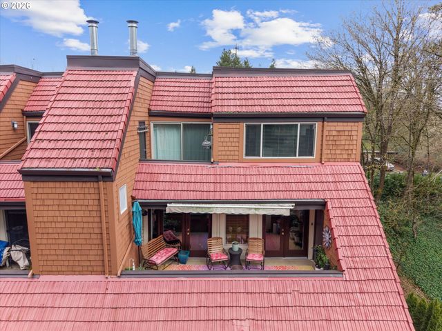 47 Oswego Summit 47, Lake Oswego, OR 97035