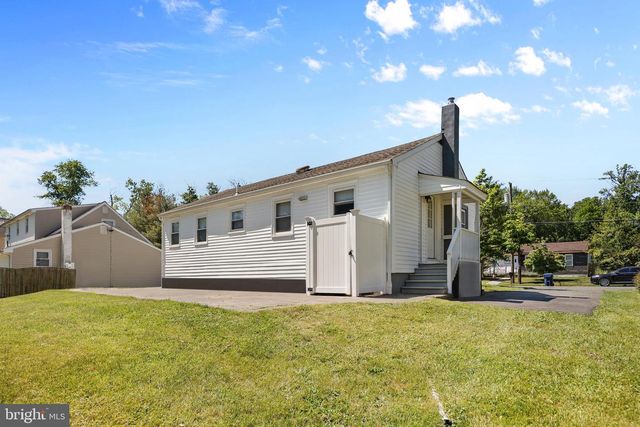 54 WAYSIDE LN, Lawrence Township, NJ 08648
