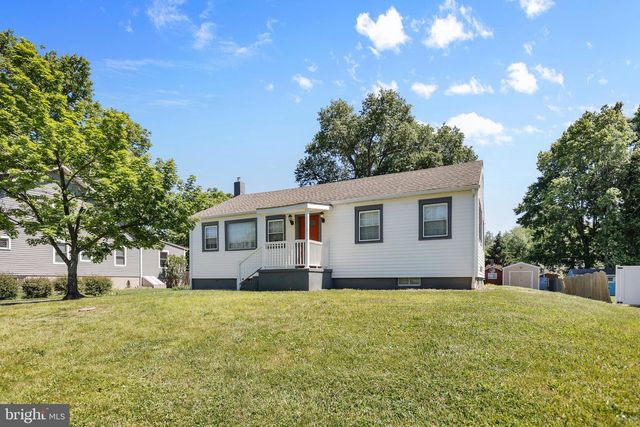 54 WAYSIDE LN, Lawrence Township, NJ 08648