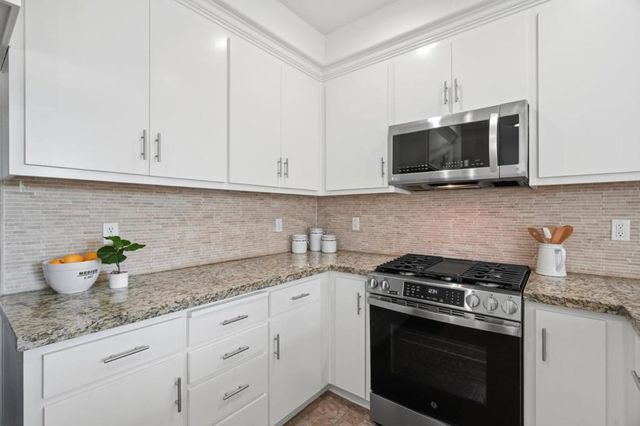 923 Indian Wells Avenue, Sunnyvale, CA 94085