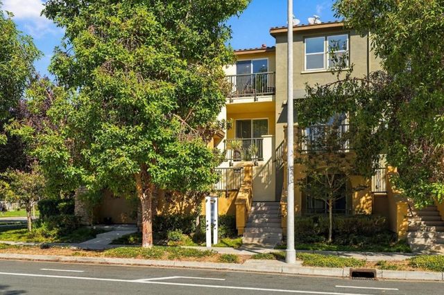 923 Indian Wells Avenue, Sunnyvale, CA 94085