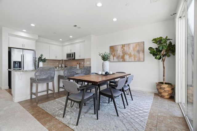 923 Indian Wells Avenue, Sunnyvale, CA 94085