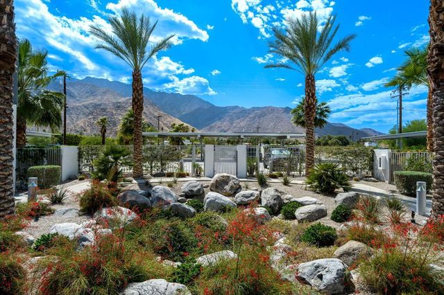 2150 N Zanjero Road 206, Palm Springs, CA 92262