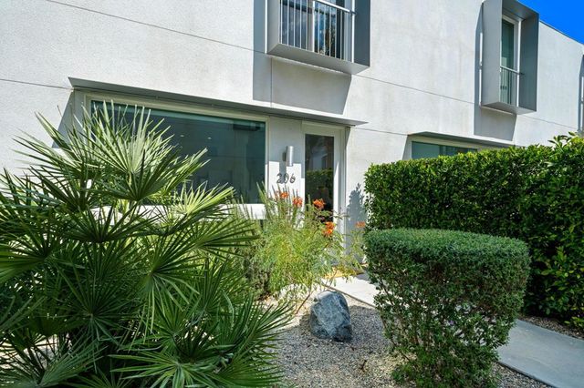 2150 N Zanjero Road 206, Palm Springs, CA 92262