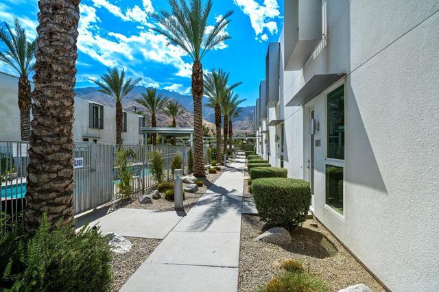 2150 N Zanjero Road 206, Palm Springs, CA 92262