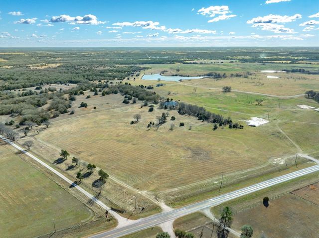 13883 FM 47, Wills Point, TX 75169