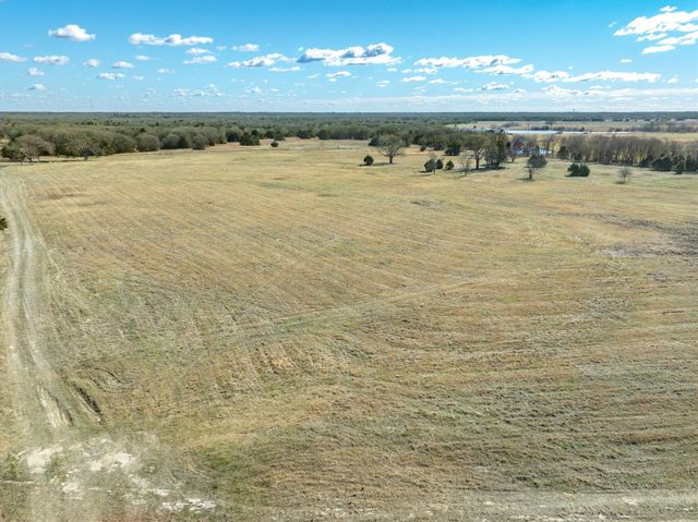 13883 FM 47, Wills Point, TX 75169