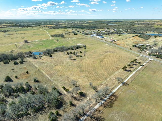 13883 FM 47, Wills Point, TX 75169