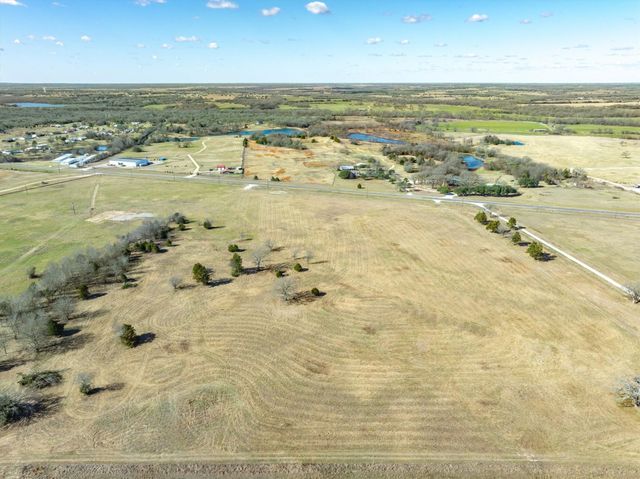 13883 FM 47, Wills Point, TX 75169