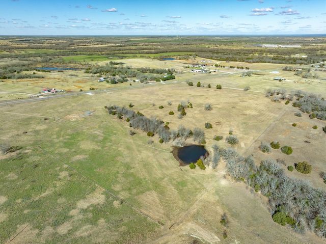 13883 FM 47, Wills Point, TX 75169