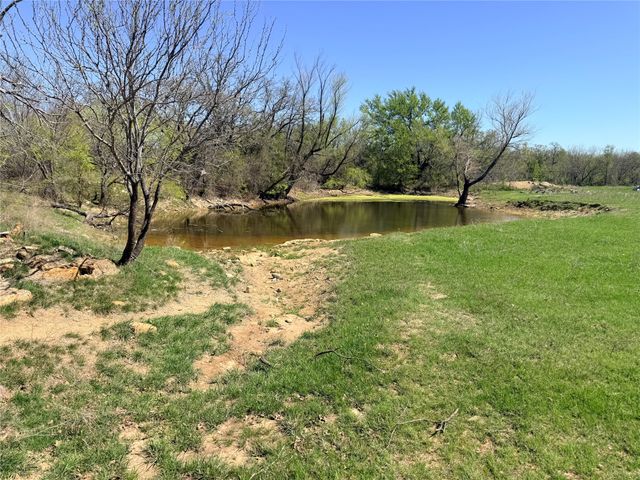 421 Erwin, Jacksboro, TX 76458