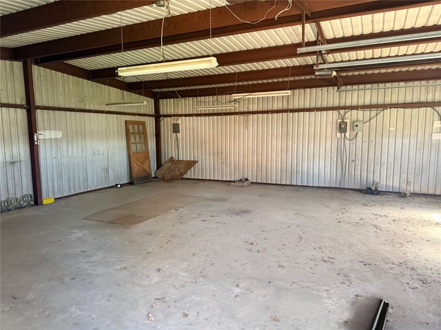 421 Erwin, Jacksboro, TX 76458