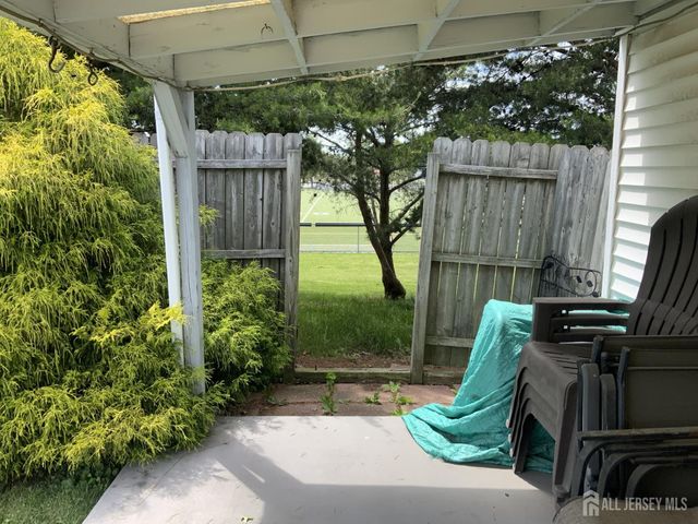 89 Bernard Street, Carteret, NJ 07008