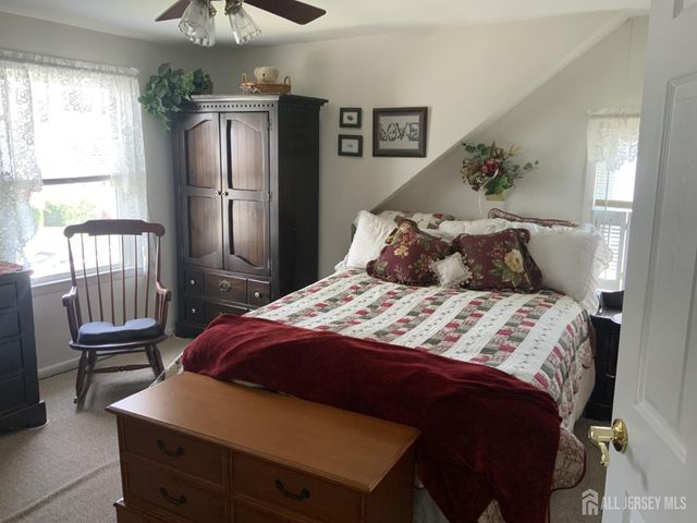 89 Bernard Street, Carteret, NJ 07008
