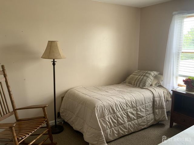 89 Bernard Street, Carteret, NJ 07008