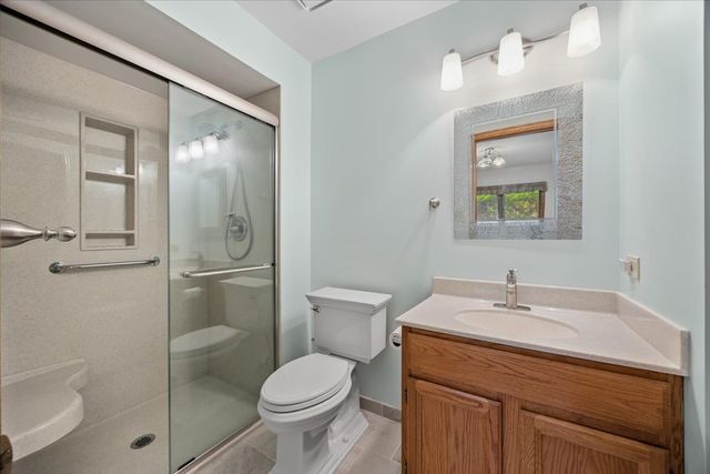 16101 Lake Villa Avenue, Tinley Park, IL 60477