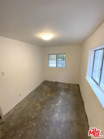 6157 Mesa Avenue, Los Angeles, CA 90042