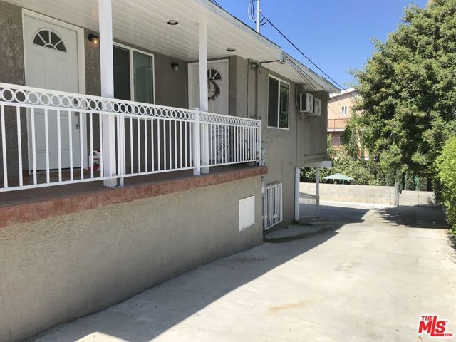6157 Mesa Avenue, Los Angeles, CA 90042