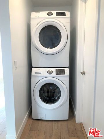 6157 Mesa Avenue, Los Angeles, CA 90042